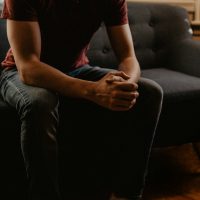 ¿Cuándo conviene pedir ayuda psicológica? Señales para distinguir una mala racha de un malestar persistente